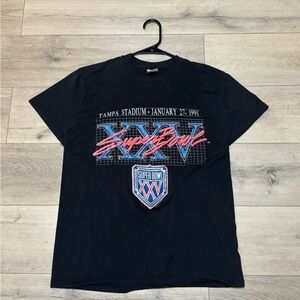 LOGO 7 Black T-Shirt